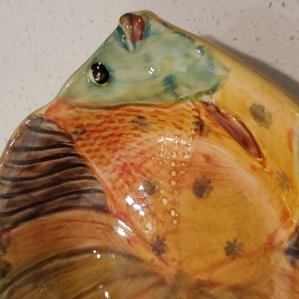 Italy ARS Hand Painted Fish Pottery Bowl - Picture 2 of 8